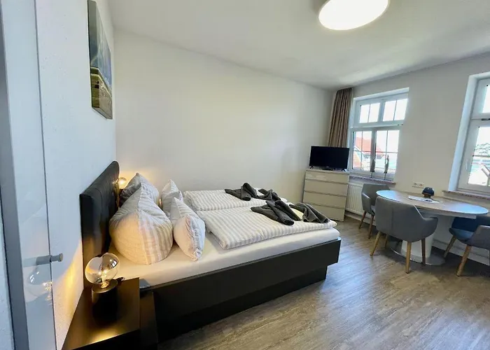 Altes-offiziershaus-3 Appartamento *