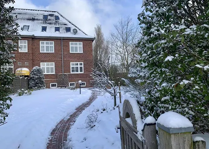 Altes-offiziershaus-3 Appartamento *